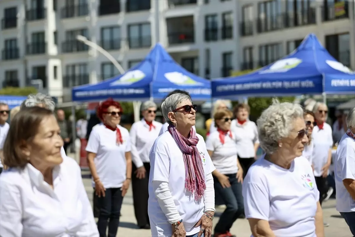 Fethiye\'de Yaşlılara Saygı Haftası Etkinliği