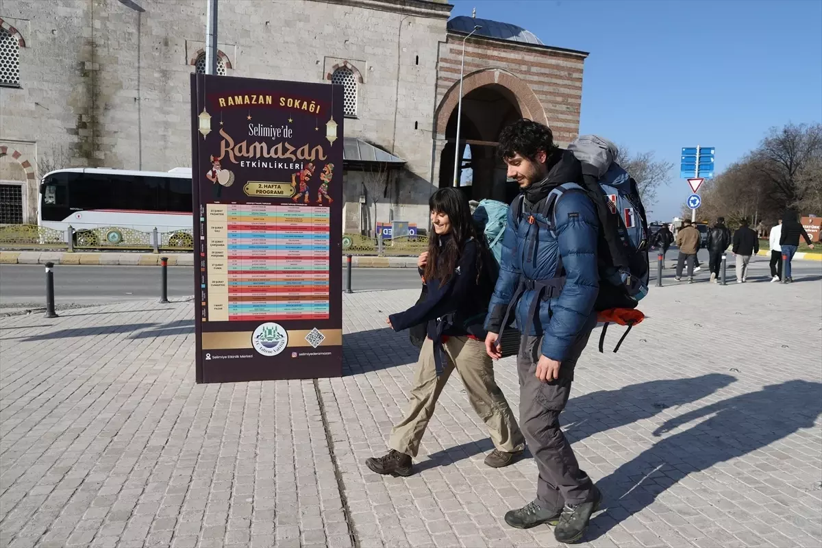 Otostopla Dünya Turu: Edirne\'ye Hayran Kaldılar