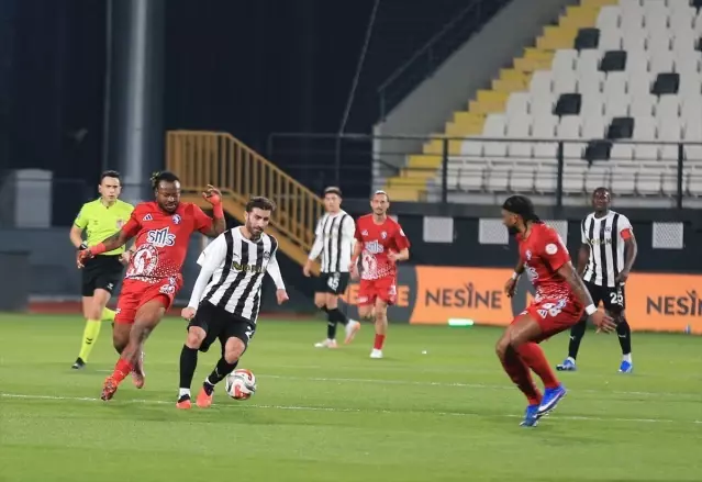Manisa FK, SMS Grup Sarıyer’i 3-0 Yendi