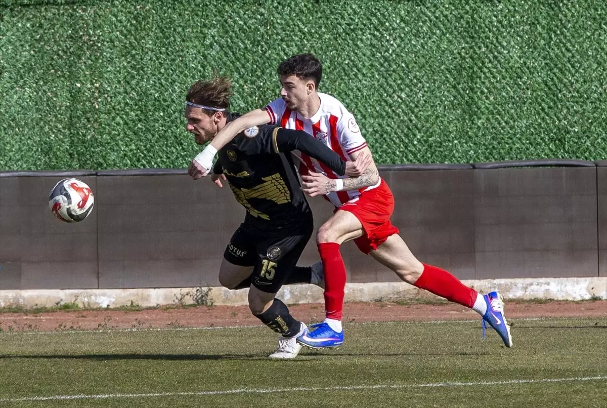 Arca Çorum FK, Boluspor\'u Deplasmanda Yendi