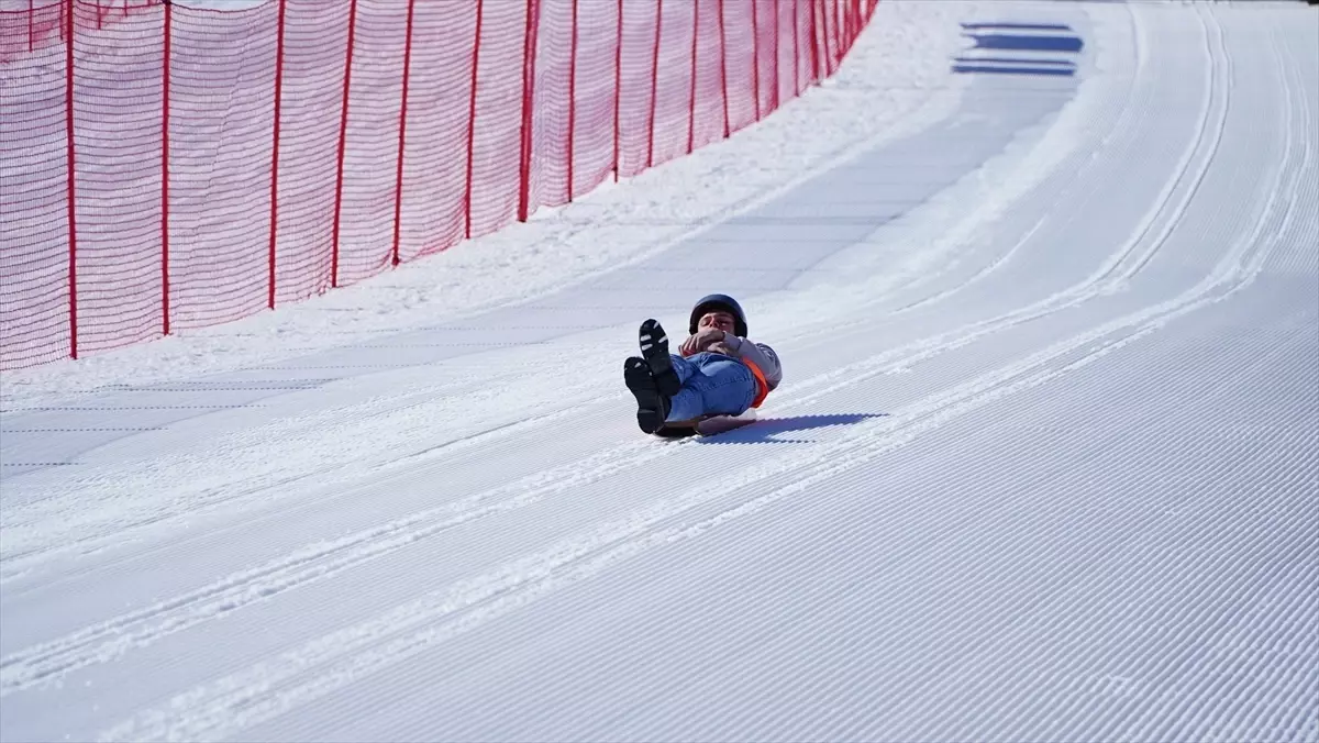 Geleneksel Kızak Şampiyonası Erciyes\'te Yapıldı