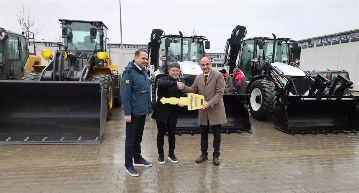 Gelibolu\'ya 5 Yeni İş Makinesi