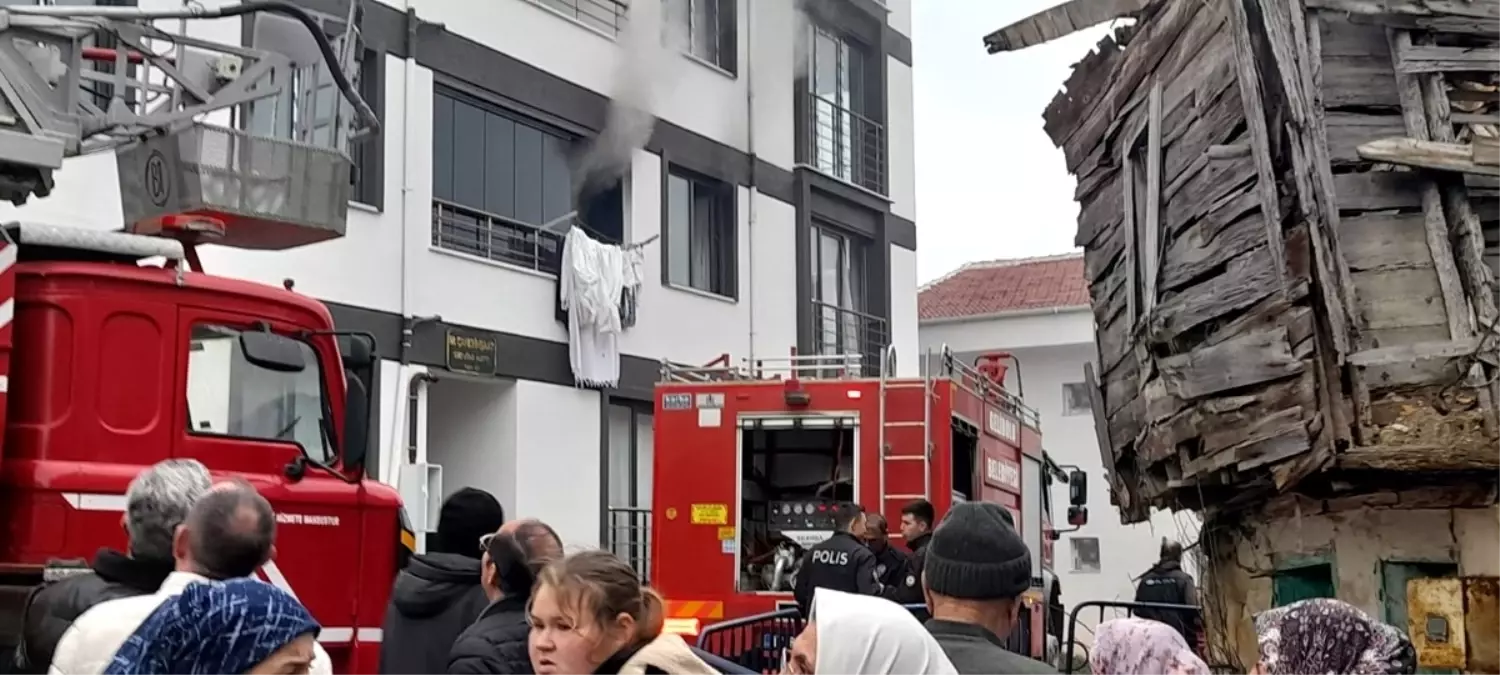 Gelibolu\'da apartmanda çıkan yangın söndürüldü