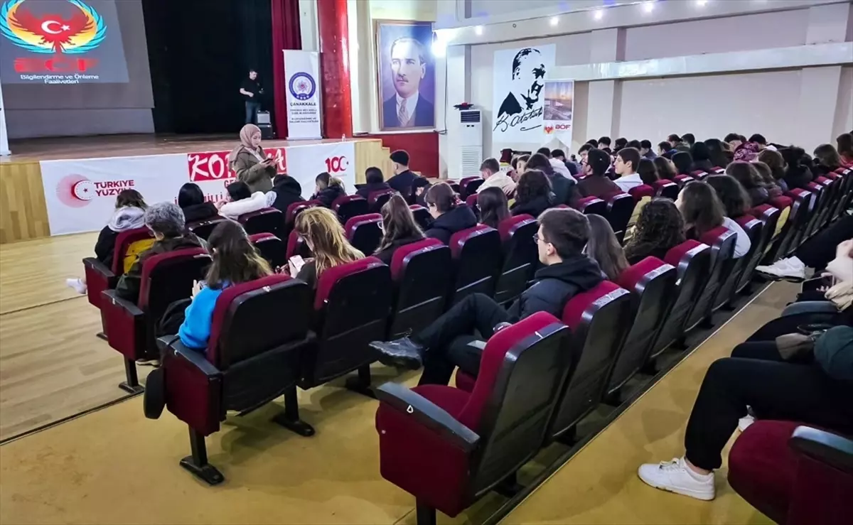 Gelibolu\'da Gençlik ve Güvenli Gelecek Semineri