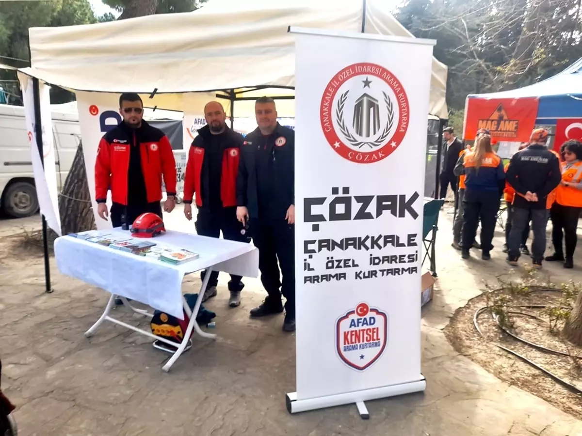 Gelibolu\'da Afet Gönüllüleri Tanıtım Standı