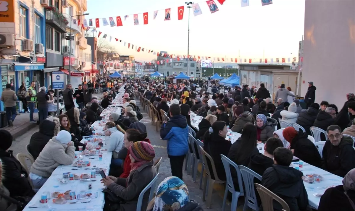 Gelibolu\'da İftar Programı Düzenlendi