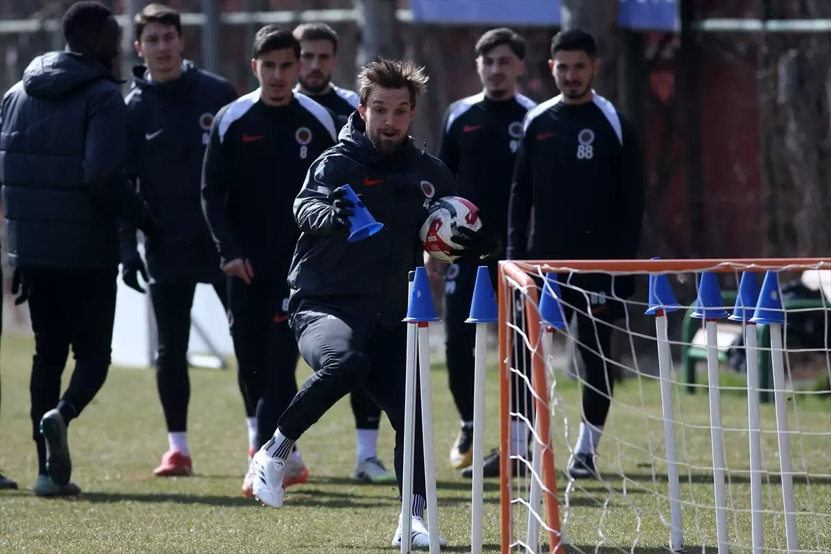 Gençlerbirliği Alanya\'ya Hazır