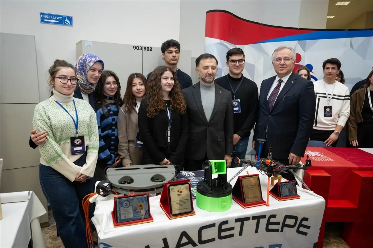 TUSAŞ GÖKBEY\'in Sivil Sertifikasını Aldı