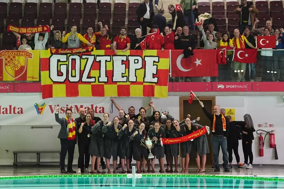 Göztepe Kadın Sutopu Takımı Avrupa Şampiyonu
