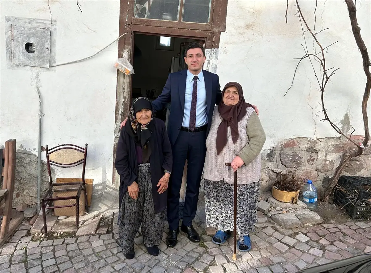 Güdül Kaymakamı Akar ziyaretlerde bulundu