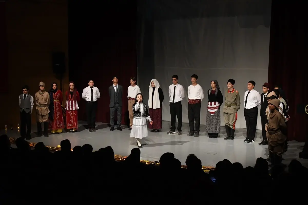 Gümüşhane\'de İstiklal Marşı Programı