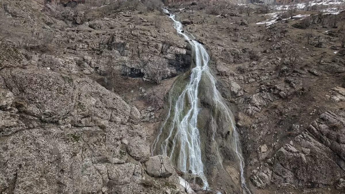 Kırca Şelalesi Yeniden Canlandı