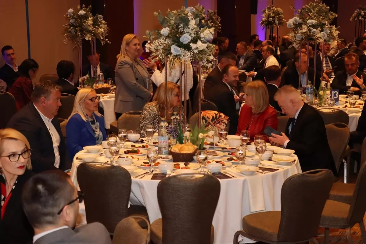 Halkbank\'tan Üsküp\'te İftar Programı