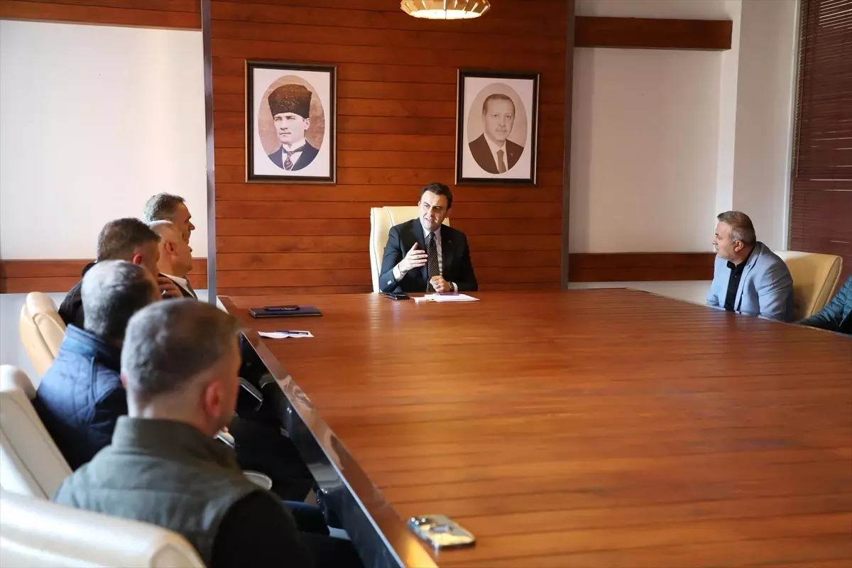 Hasankeyf Kaymakamı Esnaflarla Buluştu