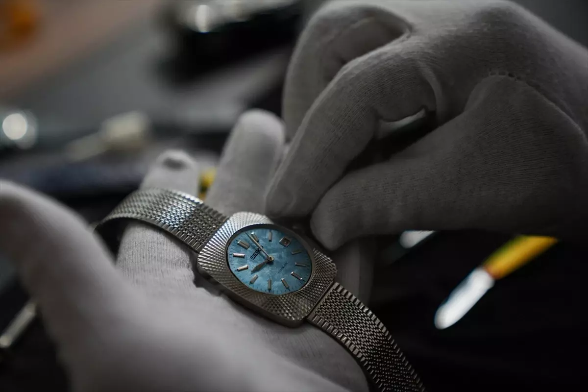 Cerrahın Saat Hobisi