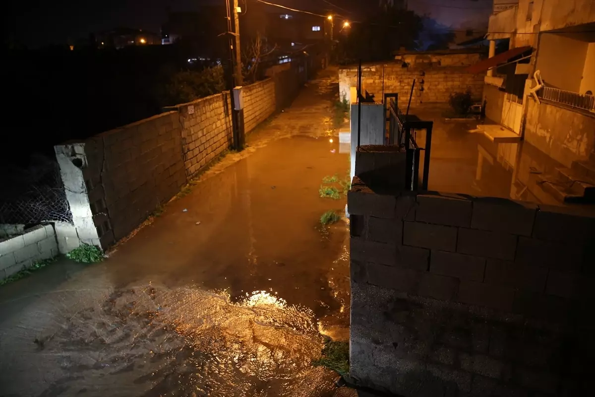 Reyhanlı\'da Sel: Kurtarma Çalışmaları Başladı