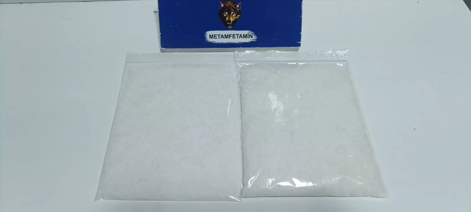 Hatay\'da Uyuşturucu Operasyonu: 5 Tutuklama