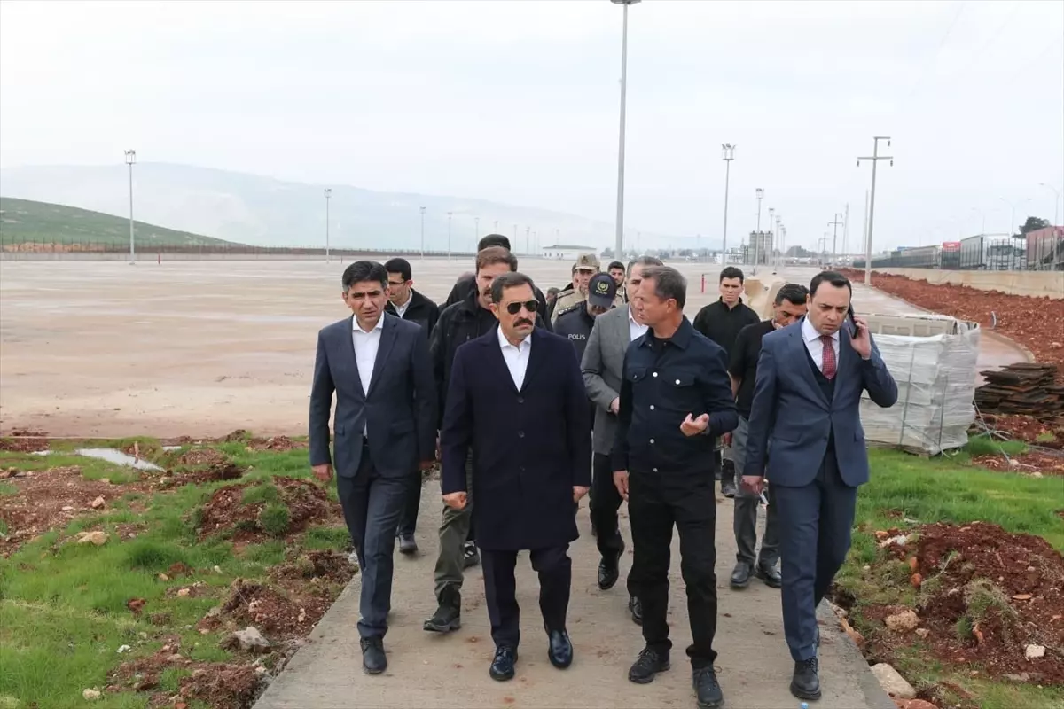 Reyhanlı\'da 1000 Araç Kapasiteli Tır Parkı Tamamlandı