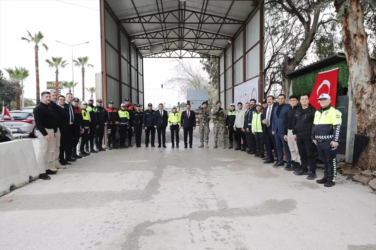 Vali Masatlı\'dan Bayram Ziyareti