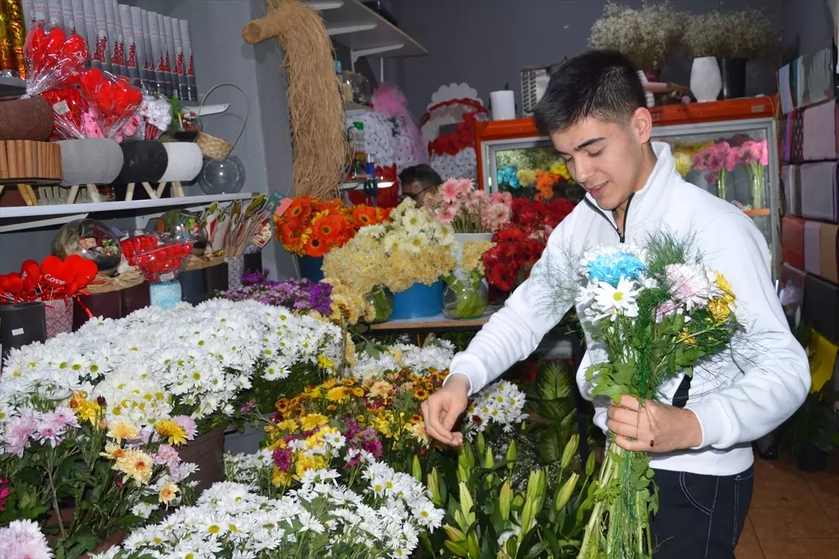 Havza\'da Sevgililer Günü Yoğunluğu