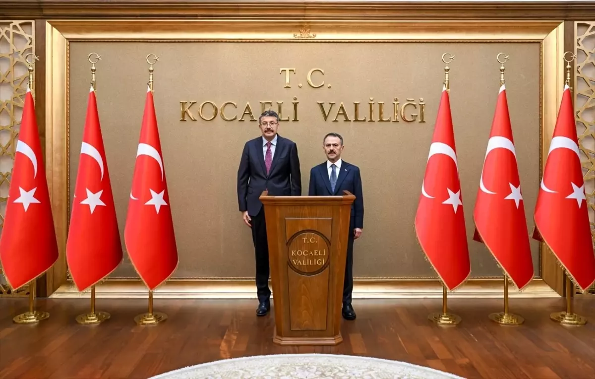 Ali Çelik Kocaeli Valiliğini Ziyaret Etti