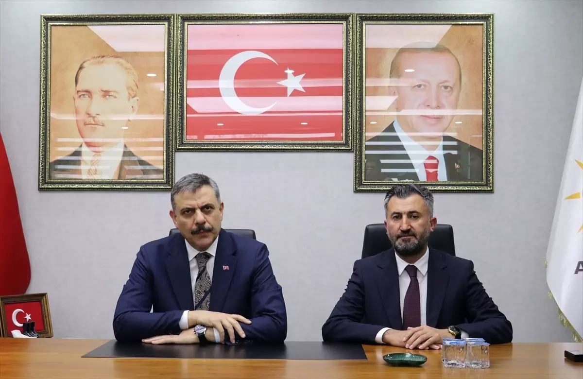 Bakan Çiftçi Ağrı\'da Ziyaretlerde Bulundu