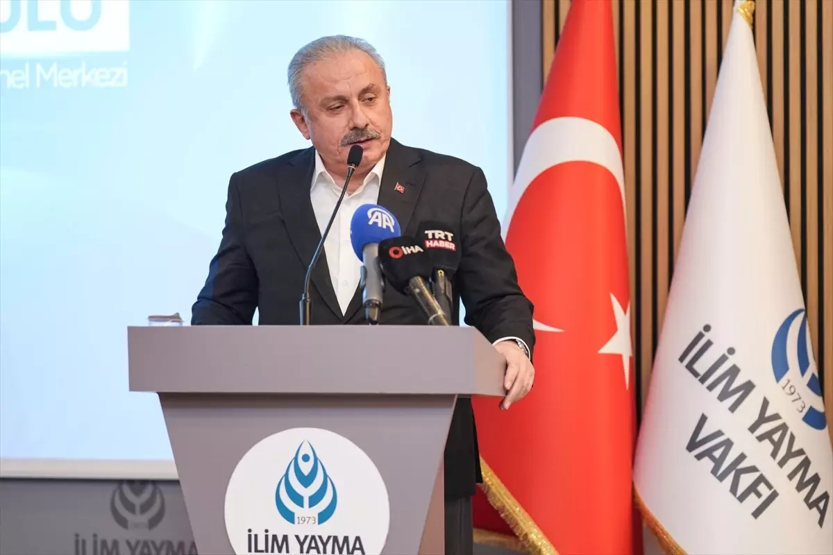 İlim Yayma Vakfı Genel Kurulu İstanbul\'da Toplandı