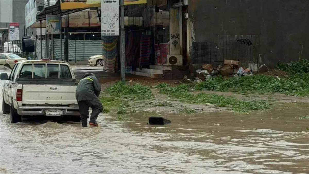 Zaho\'da Sağanak Sele Neden Oldu
