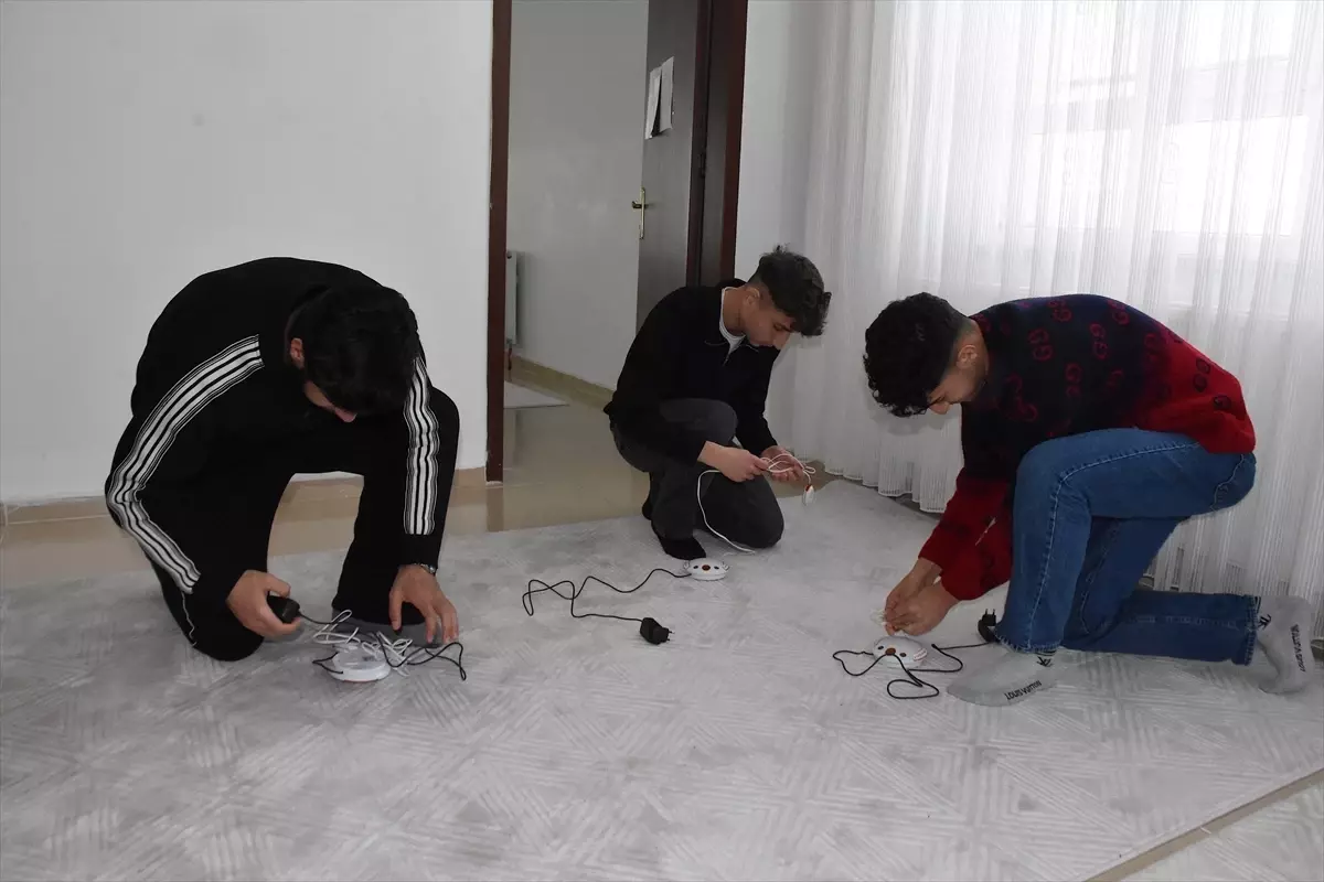 İşitme Engelli Öğrencilere Acil Uyarı Cihazı