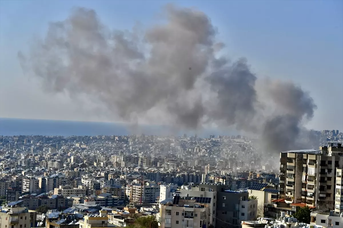 İsrail\'in Beyrut\'a Hava Saldırıları