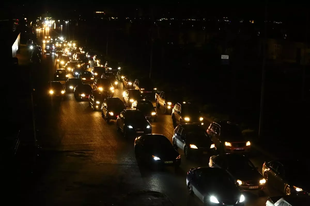 İsrail\'den Lübnan\'a Saldırı Tehdidi