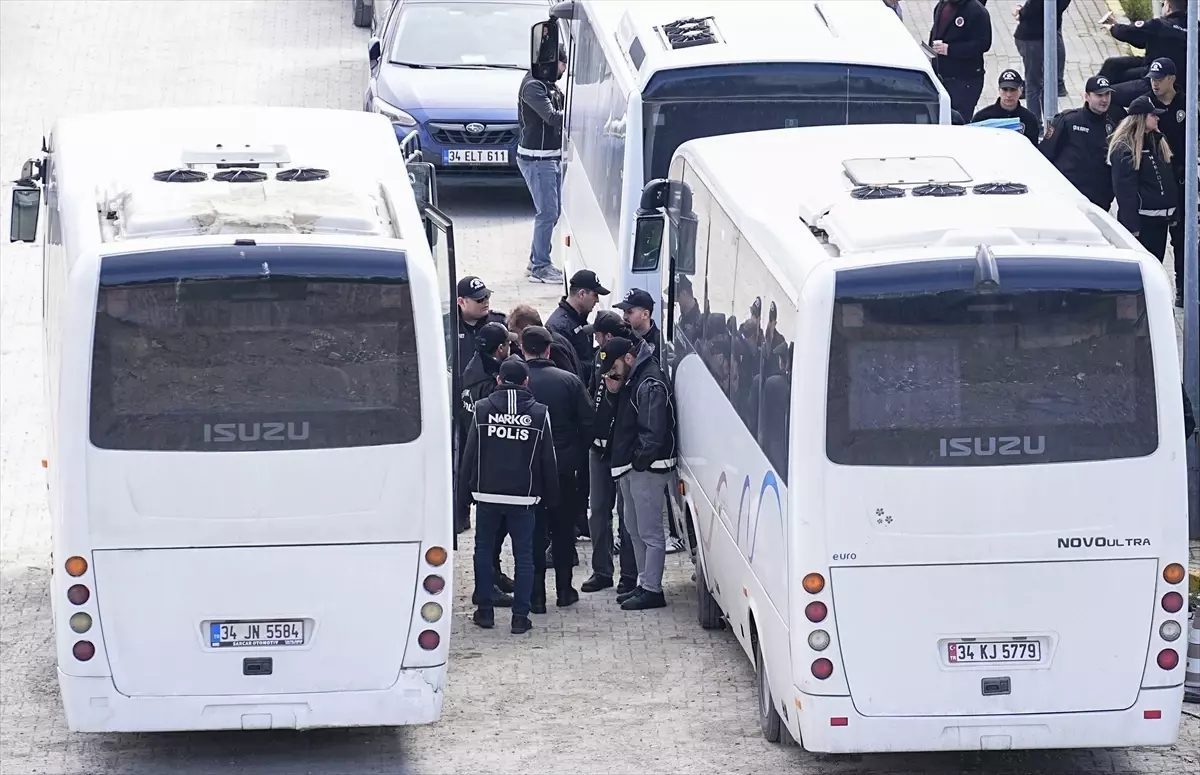 Uyuşturucu soruşturmasında gözaltına alınan Fikret Orman\'dan ilk görüntü 