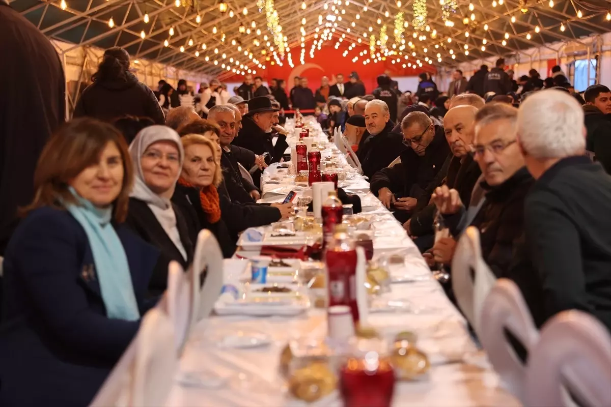 Dervişoğlu\'ndan CHP\'ye Uyarı