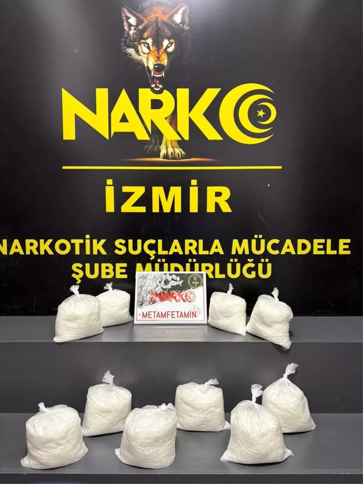 İzmir\'de Uyuşturucu Operasyonu