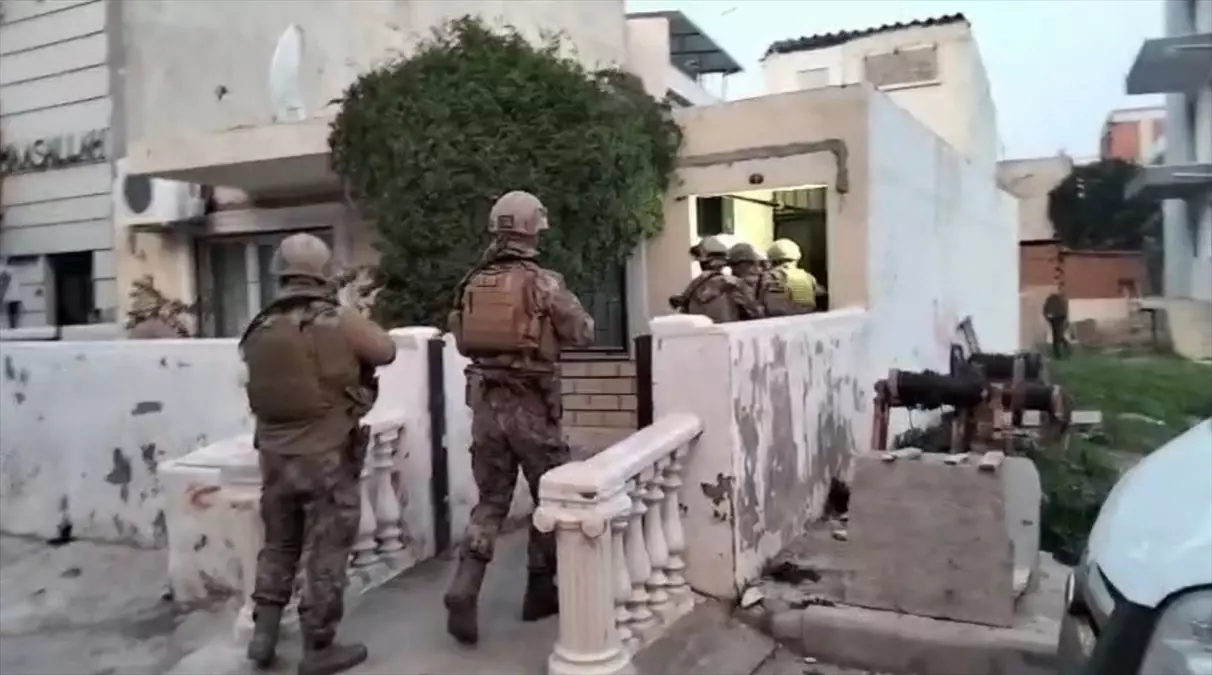 Menemen\'de Silahlı Saldırı Şüphelileri Tutuklandı