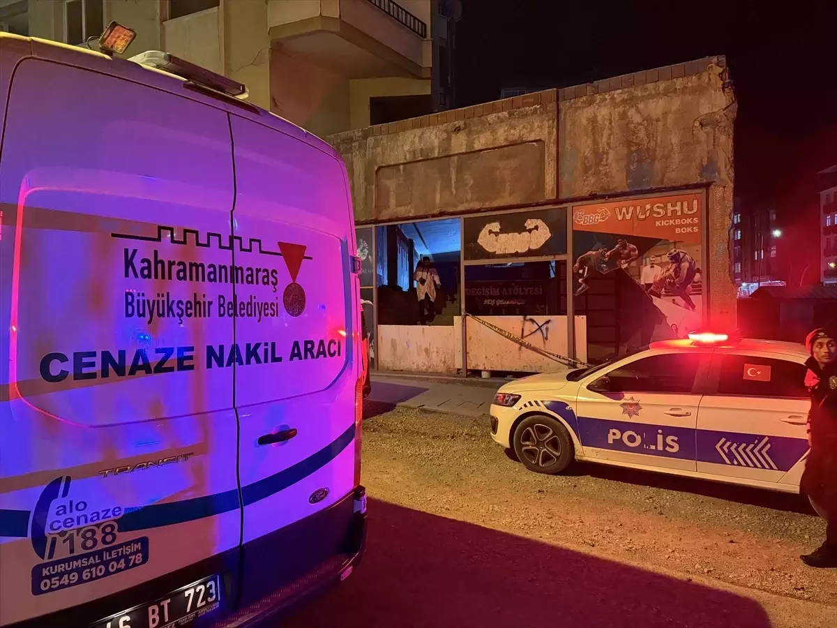 Kahramanmaraş\'ta Metruk Binada Erkek Cesedi Bulundu