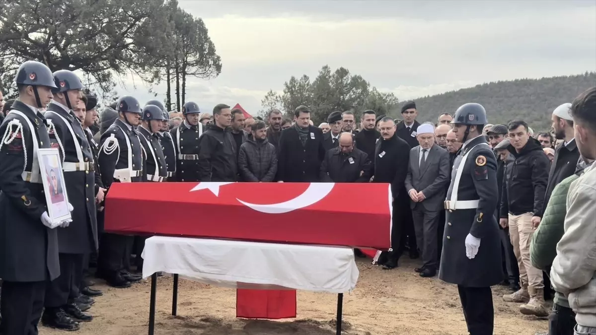 Jandarma Er Onurcan Aktaş Memleketine Defnedildi