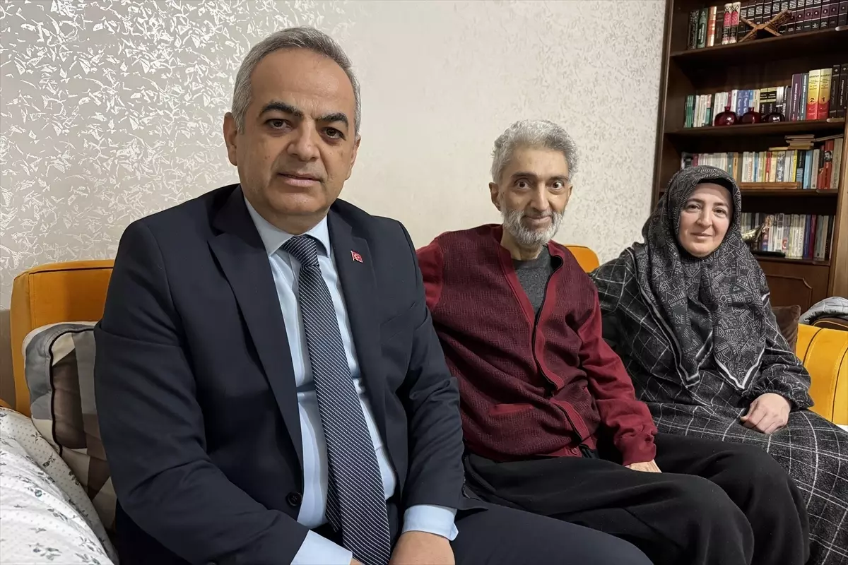 Sevgililer Günü\'nde Moral Dolu Kutlama