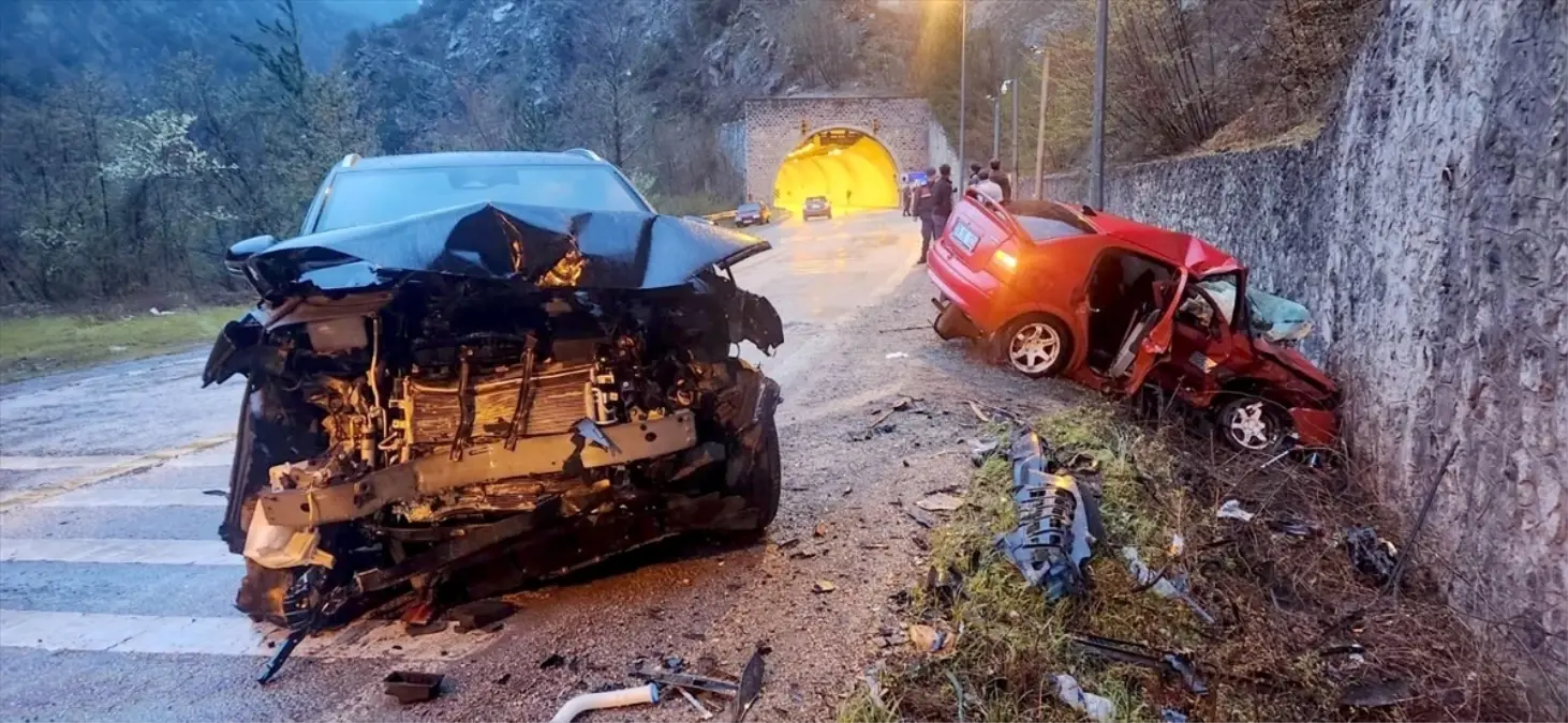 Karabük\'te Feci Kaza: 1 Ölü, 5 Yaralı