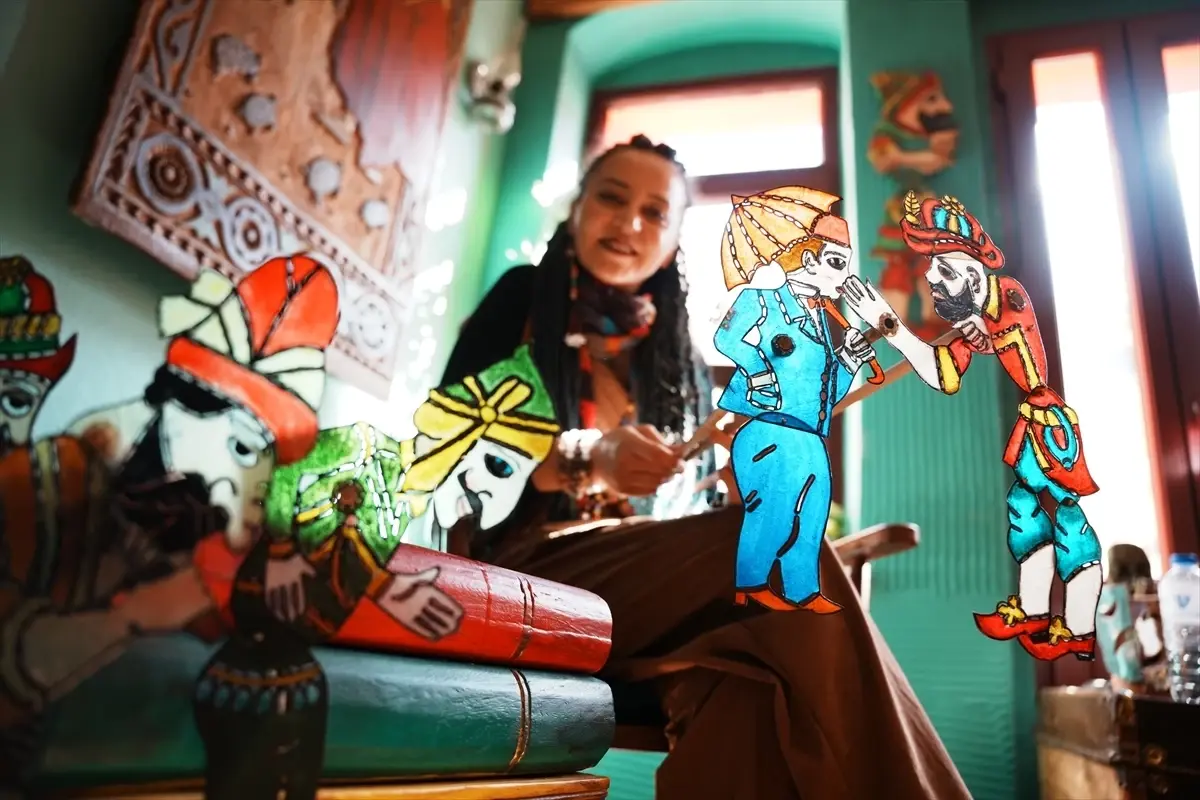 Karagöz Sanatında Geleneksel Yapının Önemi