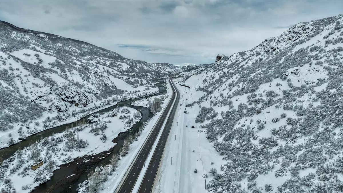 Karasu Nehri Kış Manzarası