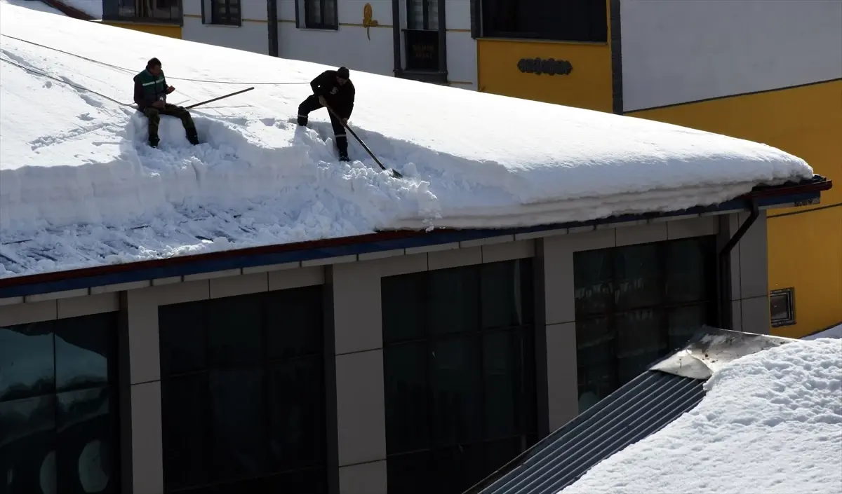 Sarıkamış\'ta Karla Mücadele Başladı