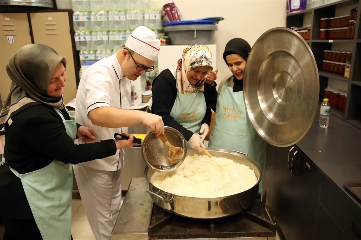 Mevlit Programı İçin Kadınlardan Dayanışma