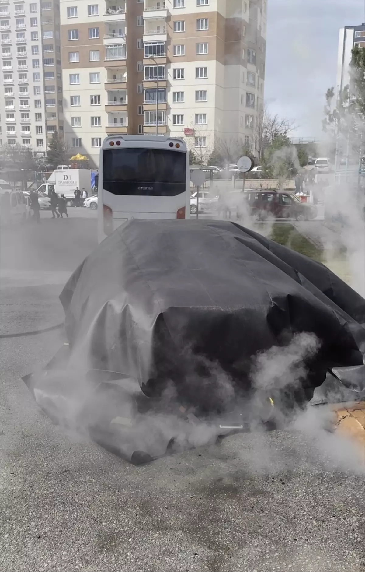 Kayseri\'de Elektrikli Araç Yangını Kolayca Söndürüldü