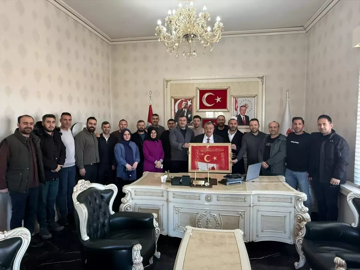 Başkan Yılmaz\'ın Doğum Günü Kutlandı