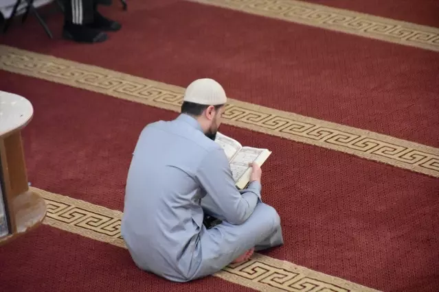 Kerkük’te Kadir Gecesi Kutlamaları