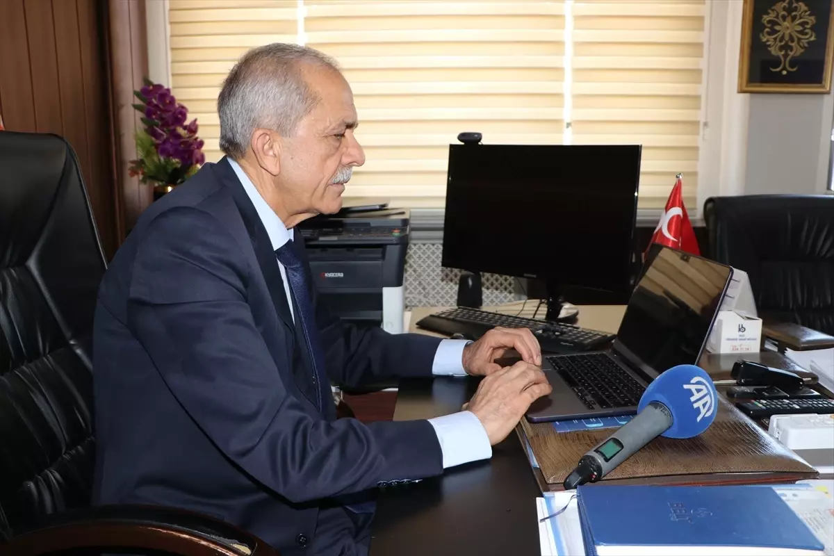 Kilis Meclis Başkanı, \'Yılın Kareleri\' Oylamasına Katıldı