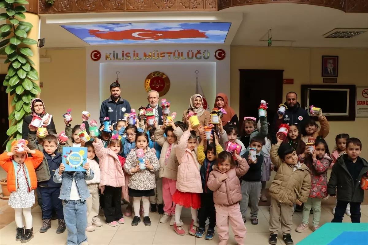 Kilis\'ten Gazze\'ye Yardım Eli