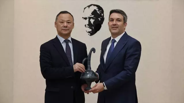 Kırgız Büyükelçi Kapadokya’yı Ziyaret Etti