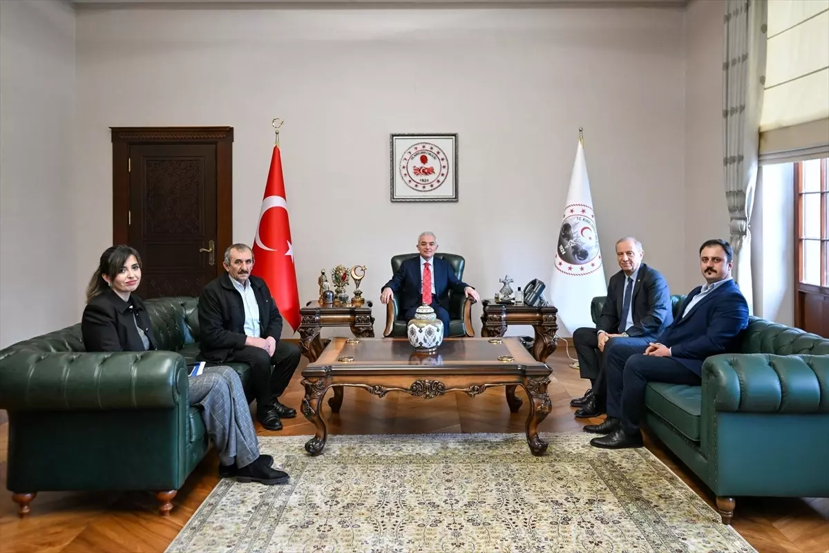 Vali Uğur Turan\'dan Ziyaretler